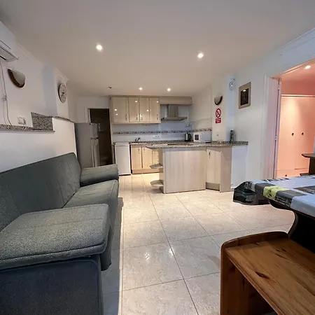 En La Con El Territorio Común En Calpe