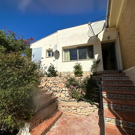 En La Con El Territorio Comun En Кальпе