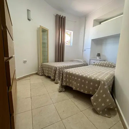 Apartamento En La Con El Territorio Común En *