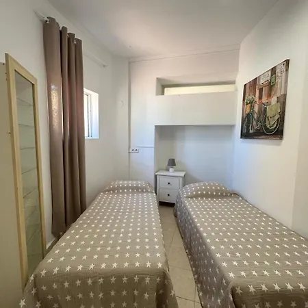 En La Con El Territorio Comun En Кальпе