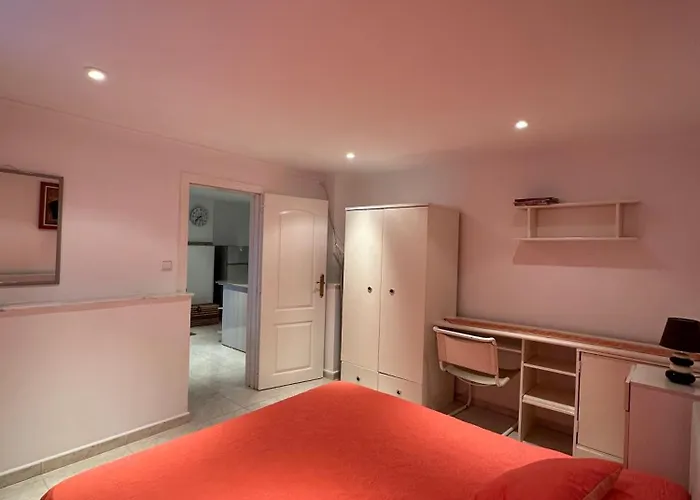 Apartment En La Con El Territorio Comun En *