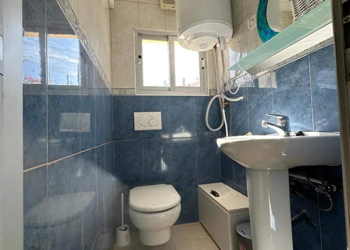 En La Con El Territorio Comun En Апартаменты